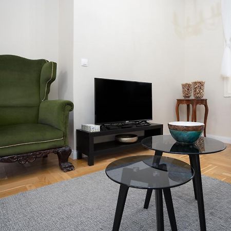 Golden Hour Apartment Budapest Bagian luar foto
